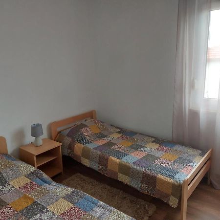 Apartman Lena PUY Exterior foto