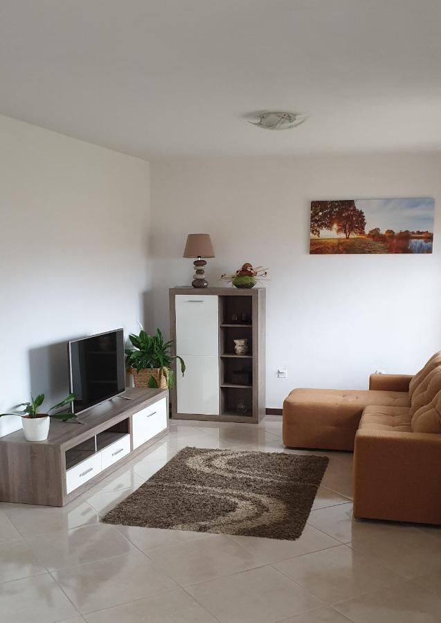 Apartman Lena PUY Exterior foto