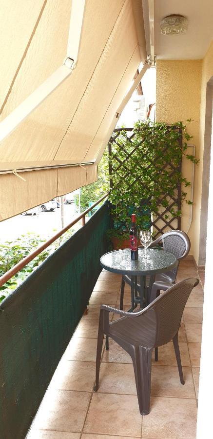 Apartman Lena PUY Exterior foto