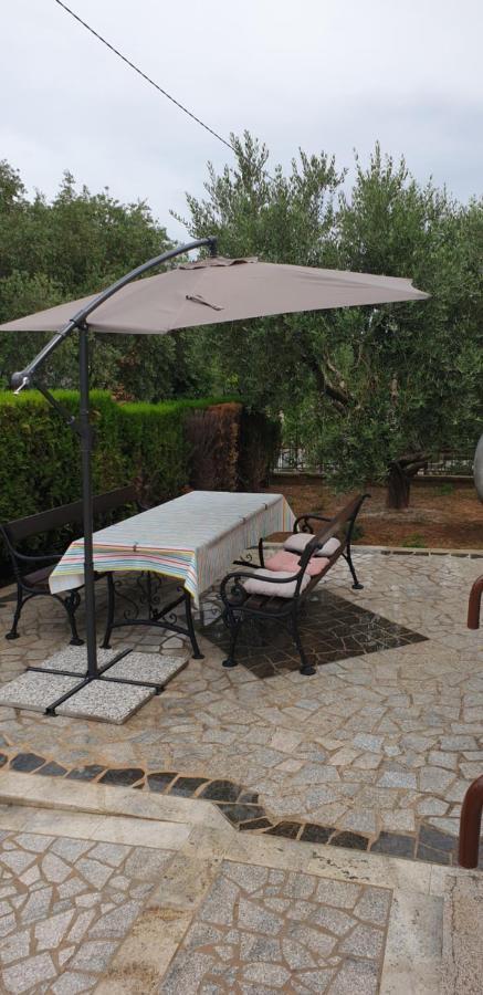 Apartman Lena PUY Exterior foto